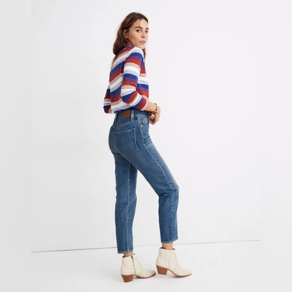 Madewell The Mom Jean in Downey Wash Blue Size 27 - Picture 3 of 11